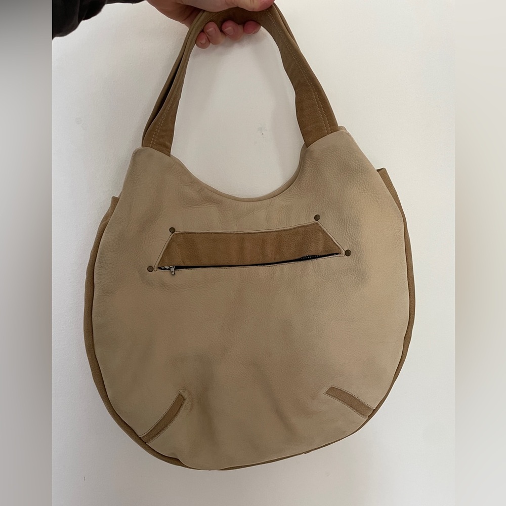 Niki Handmade Circular Leather Handbag
